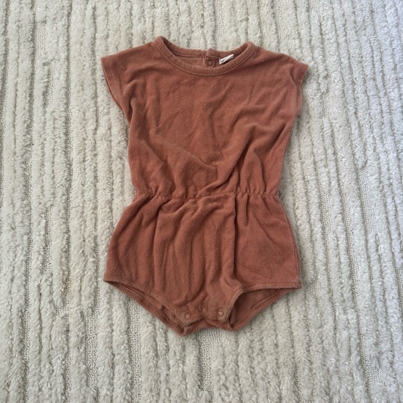 H&M Baby 12 months Terry Cloth Romper - Picture 1 of 1
